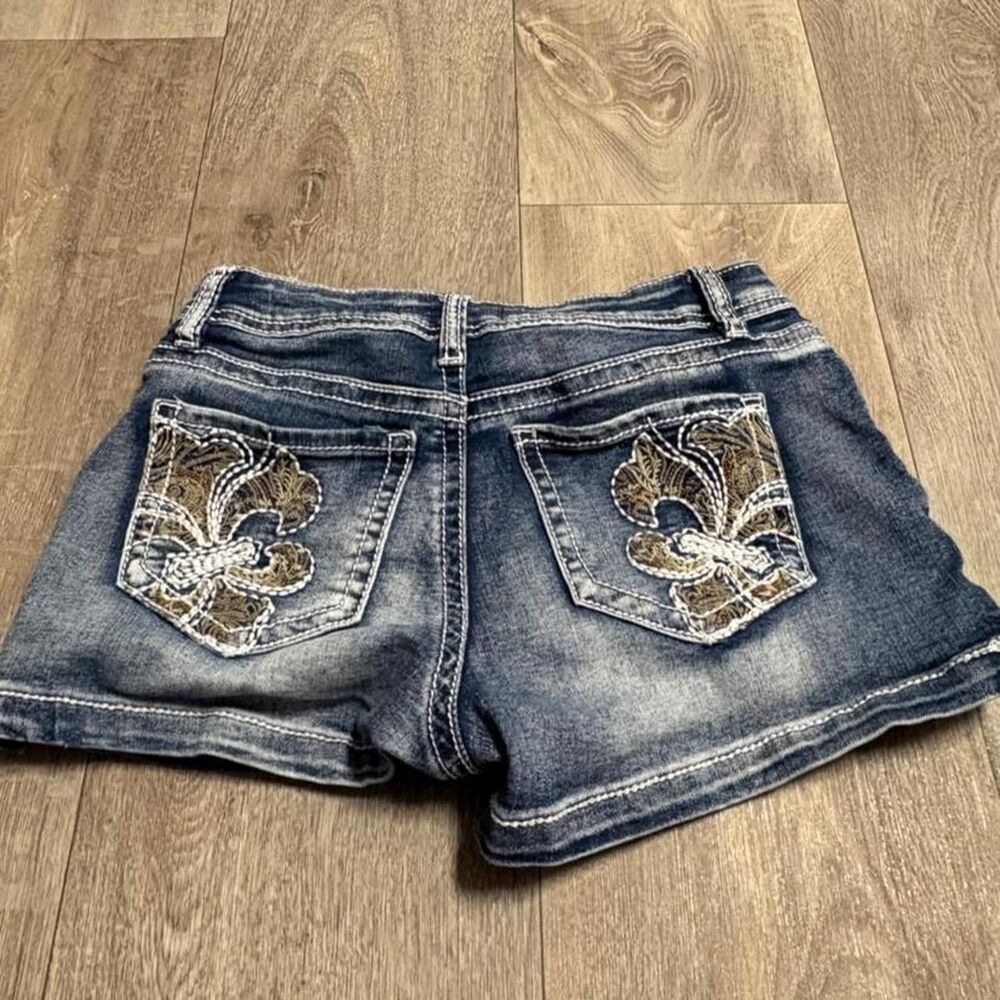 Ymi Women's Blue and Navy Shorts